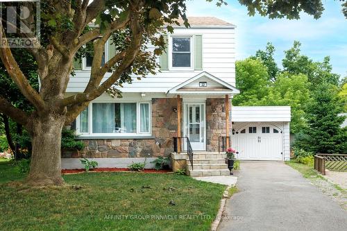 22 Sunset Court, Kawartha Lakes (Lindsay), ON - Outdoor With Facade