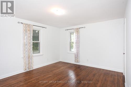 22 Sunset Court, Kawartha Lakes (Lindsay), ON - Indoor Photo Showing Other Room