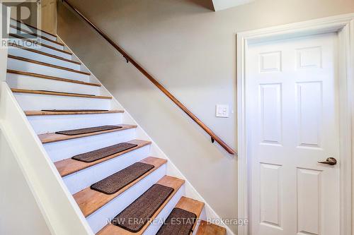 54 Eighth Avenue, Brantford, ON - Indoor Photo Showing Other Room