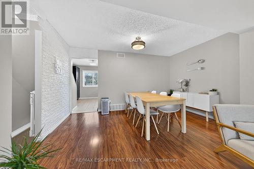 64 - 145 Rice Avenue, Hamilton, ON - Indoor Photo Showing Dining Room