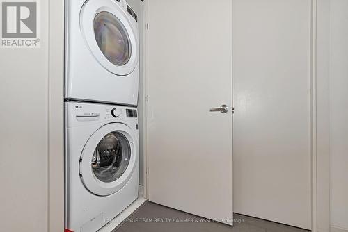 1803 - 203 Catherine Street, Ottawa, ON - Indoor Photo Showing Laundry Room