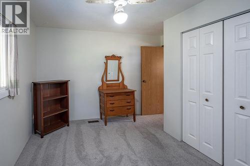 205 6Th Avenue, Castlegar, BC - Indoor