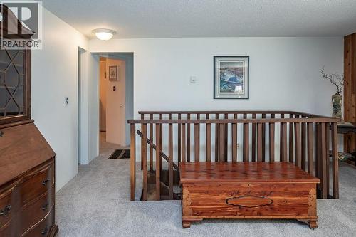 205 6Th Avenue, Castlegar, BC - Indoor Photo Showing Other Room