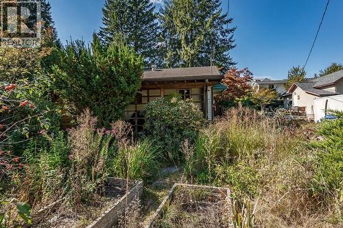 205 6Th Avenue, Castlegar, BC - Outdoor