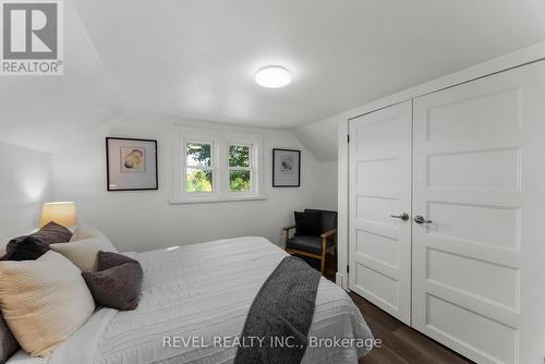180 Hillcroft Street, Oshawa (O'Neill), ON - Indoor Photo Showing Bedroom