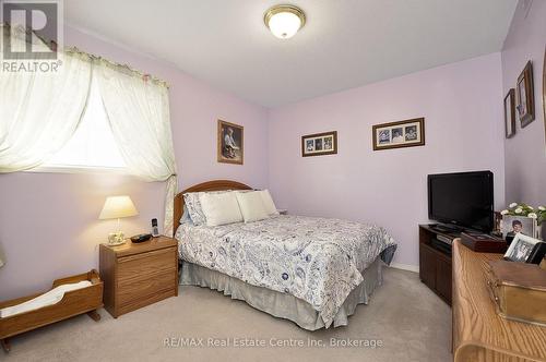 80 Hawkins Drive, Cambridge, ON - Indoor Photo Showing Bedroom
