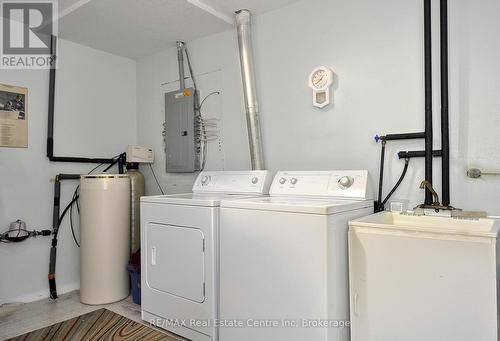80 Hawkins Drive, Cambridge, ON - Indoor Photo Showing Laundry Room