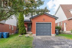 25 SIDNEY CRESCENT  Guelph (Kortright West), ON N1G 4V1