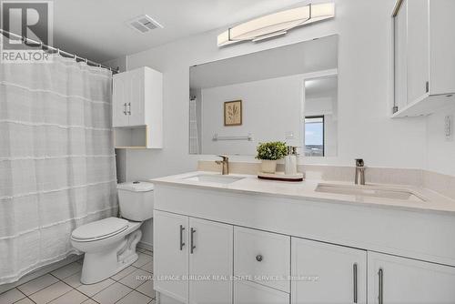 1007 - 5090 Pinedale Avenue, Burlington, ON - Indoor Photo Showing Bathroom