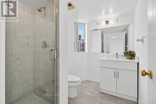 1007 - 5090 Pinedale Avenue, Burlington, ON - Indoor Photo Showing Bathroom