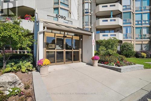 1007 - 5090 Pinedale Avenue, Burlington, ON - Outdoor With Balcony