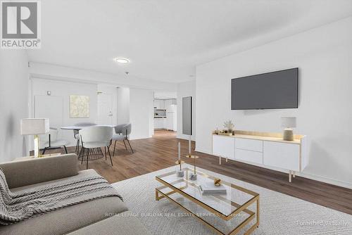 1007 - 5090 Pinedale Avenue, Burlington, ON - Indoor Photo Showing Living Room