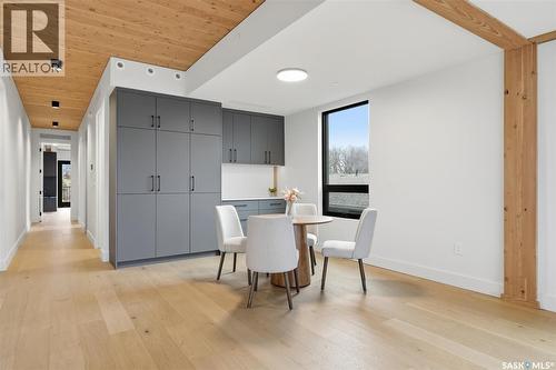 301 212 E Saskatchewan Crescent E, Saskatoon, SK - Indoor Photo Showing Dining Room