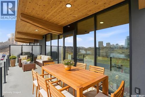 301 212 E Saskatchewan Crescent E, Saskatoon, SK - Outdoor With Deck Patio Veranda With Exterior