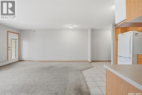 405 205 Mcintyre Street N, Regina, SK - Indoor