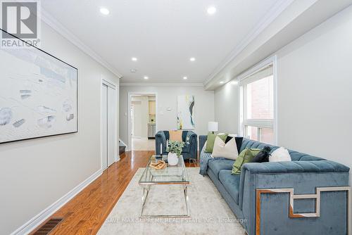 74 Ridgemore Crescent, Brampton, ON - Indoor Photo Showing Living Room