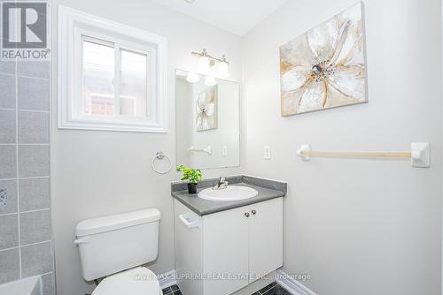 74 Ridgemore Crescent, Brampton, ON - Indoor Photo Showing Bathroom