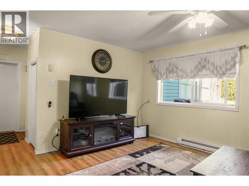 89 Mallard Street, Kitimat, BC - Indoor Photo Showing Living Room