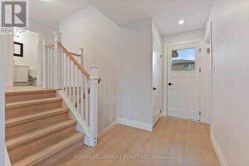 11 Marcella Crescent, Hamilton, ON - Indoor Photo Showing Other Room