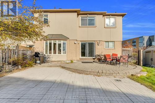 1048 Zimmerman Crescent, Milton, ON - Outdoor