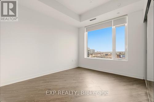 906 - 2495 Eglinton Avenue W, Mississauga, ON - Indoor Photo Showing Other Room