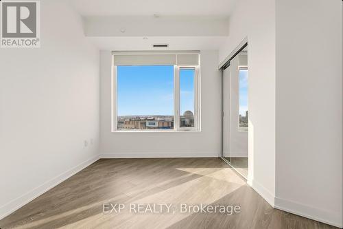 906 - 2495 Eglinton Avenue W, Mississauga, ON - Indoor Photo Showing Other Room