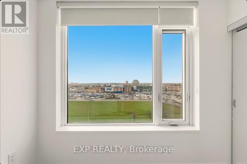 906 - 2495 Eglinton Avenue W, Mississauga, ON - Indoor Photo Showing Other Room