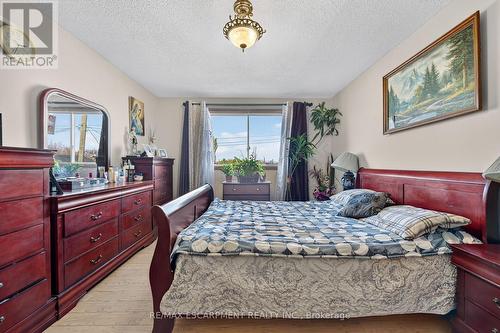 36 Cluny Avenue, Hamilton, ON - Indoor Photo Showing Bedroom