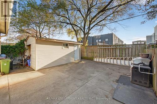 36 Cluny Avenue, Hamilton, ON - Outdoor