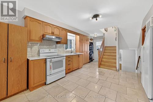 36 Cluny Avenue, Hamilton, ON - Indoor Photo Showing Kitchen