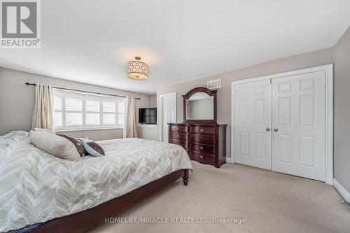 32 Xavier Court, Brampton, ON - Indoor Photo Showing Bedroom