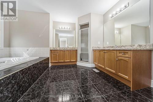 32 Xavier Court, Brampton, ON - Indoor Photo Showing Bathroom