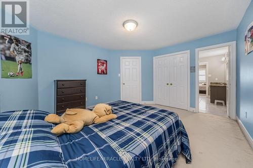 32 Xavier Court, Brampton, ON - Indoor Photo Showing Bedroom