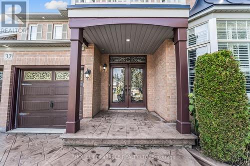 32 Xavier Court, Brampton, ON - Outdoor
