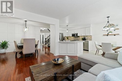 11 Redfinch Way, Brampton, ON - Indoor