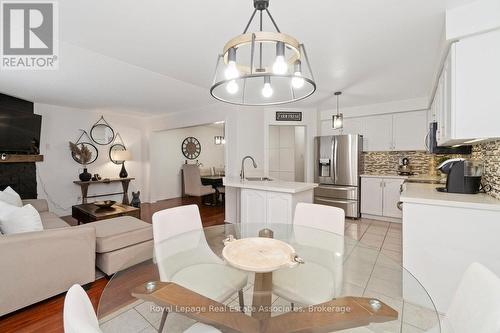 11 Redfinch Way, Brampton, ON - Indoor Photo Showing Dining Room