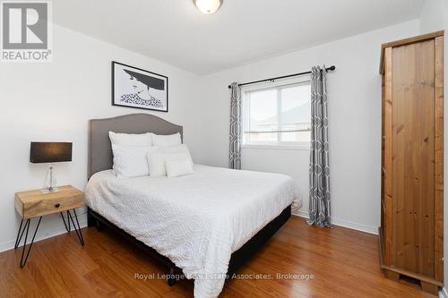 11 Redfinch Way, Brampton, ON - Indoor Photo Showing Bedroom