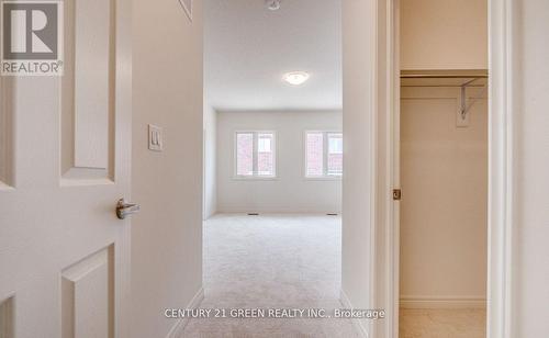 59 Hager Crk Terrace, Hamilton, ON - Indoor Photo Showing Other Room