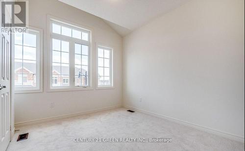 59 Hager Crk Terrace, Hamilton, ON - Indoor Photo Showing Other Room