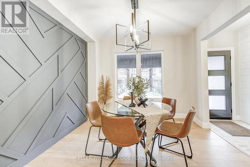 32 Cumberland Avenue, Hamilton, ON - Indoor Photo Showing Dining Room