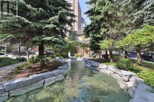 929 - 125 Omni Drive, Toronto, ON - Outdoor