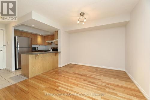 929 - 125 Omni Drive, Toronto, ON - Indoor Photo Showing Kitchen