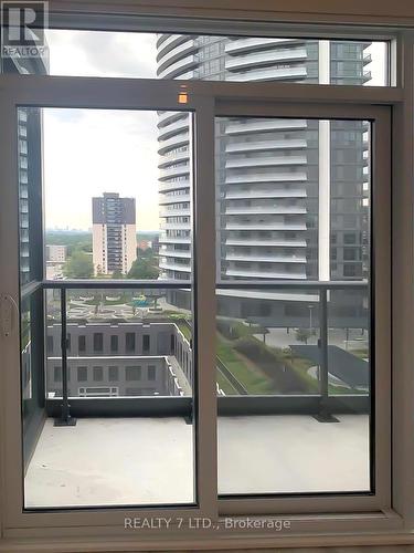 1033 - 26 Gibbs Road, Toronto, ON - Indoor Photo Showing Other Room