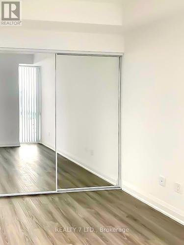 1033 - 26 Gibbs Road, Toronto, ON - Indoor Photo Showing Other Room