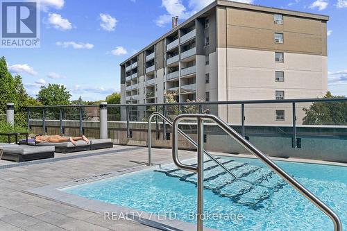 1033 - 26 Gibbs Road, Toronto, ON - Outdoor