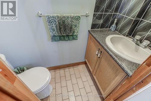 89 Wembley Drive, Toronto, ON - Indoor Photo Showing Bathroom