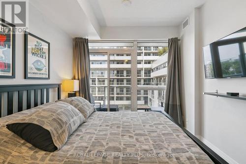 406 - 65 Speers Road, Oakville, ON - Indoor Photo Showing Bedroom