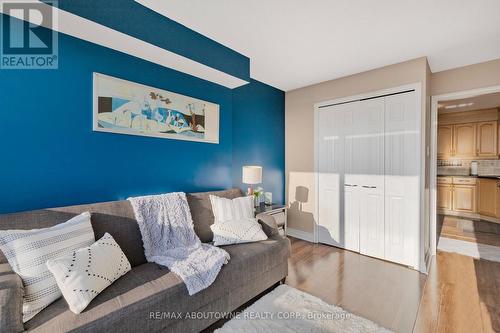 501 - 700 Constellation Drive, Mississauga, ON - Indoor