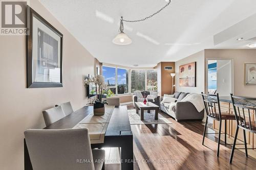 501 - 700 Constellation Drive, Mississauga, ON - Indoor