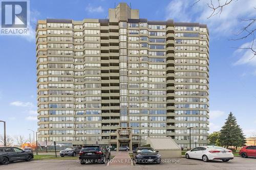 501 - 700 Constellation Drive, Mississauga, ON - Outdoor With Facade